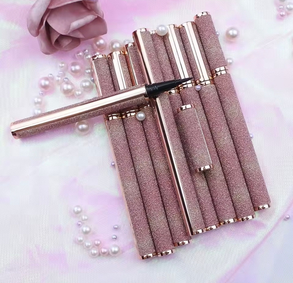 Eyelash Glue Pen Eyeliner. Self-adhesive, Black